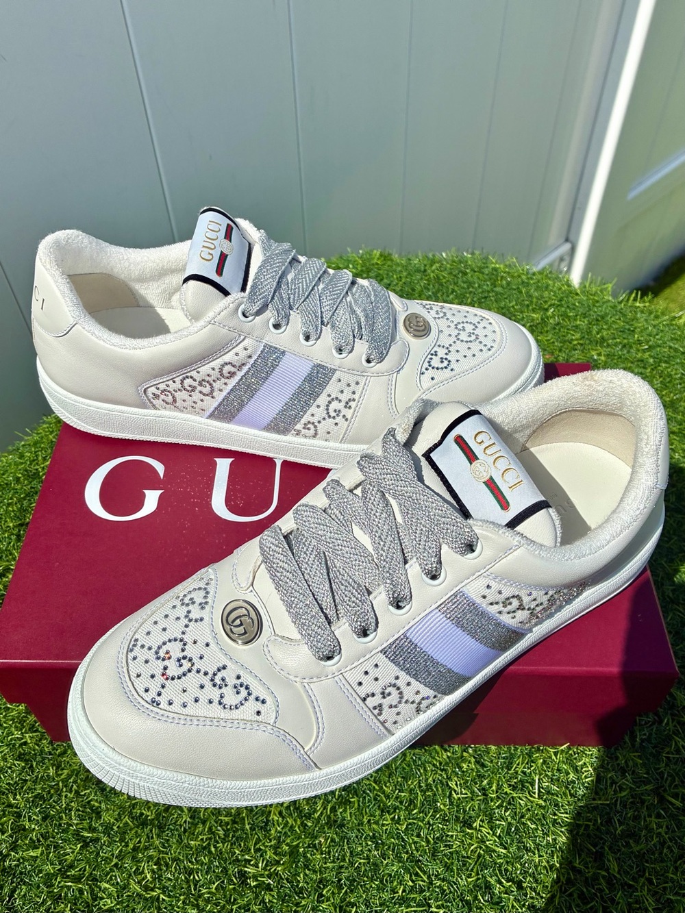 GUCCI WOMEN’S GG CRYSTAL SCREENER LOW TOP SNEAKER WHITE LEATHER SILVER SZ 37 NEW